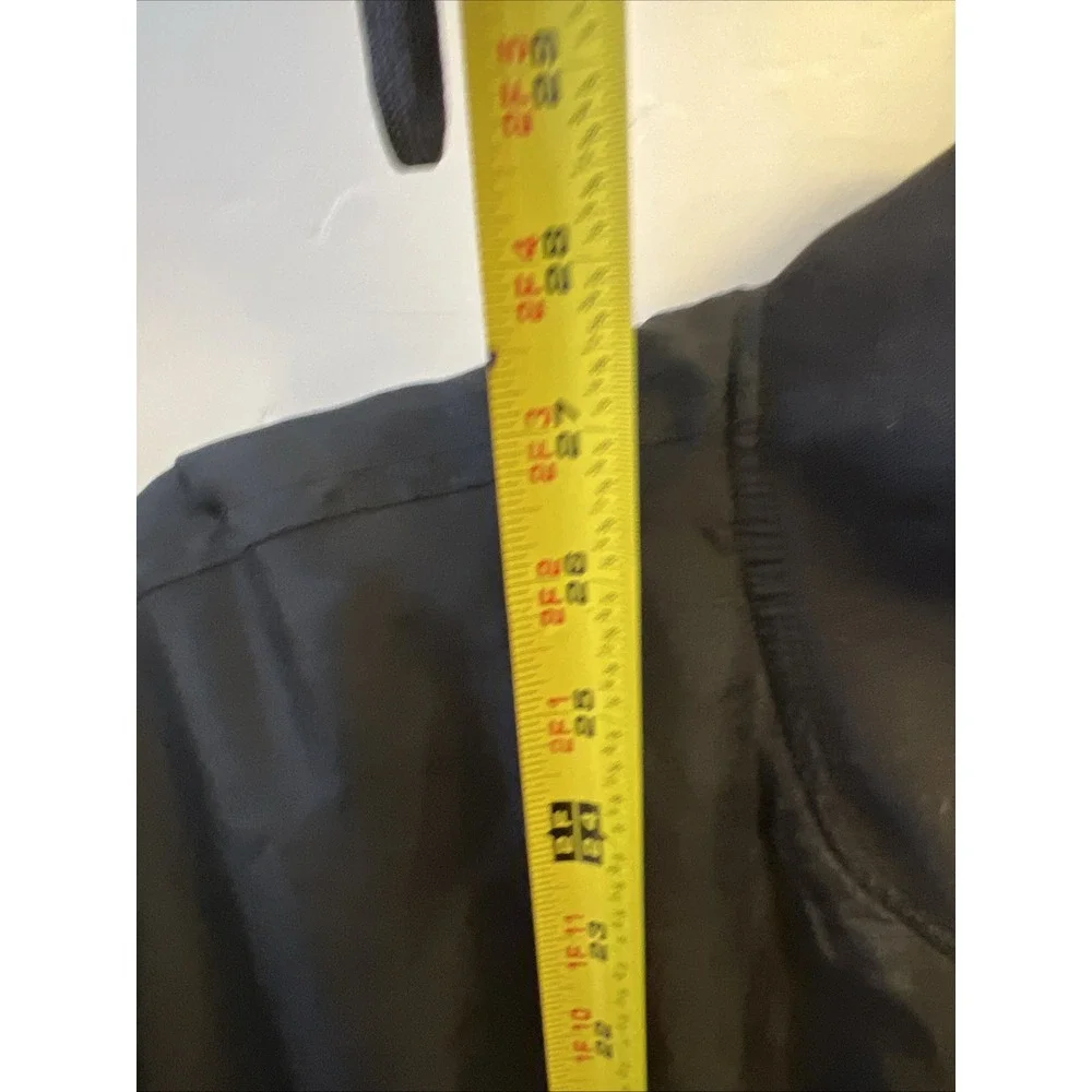 Men's Vintage 100% Silk Loony Tunes Black Lightweight Jacket Size Large 1994
